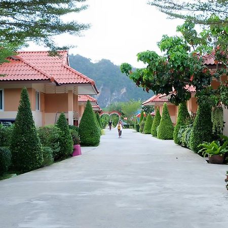 Naris Phuview Resort Satun Luaran gambar